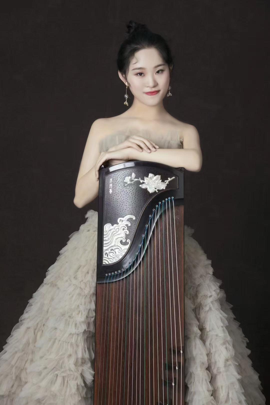 胡宇搏
